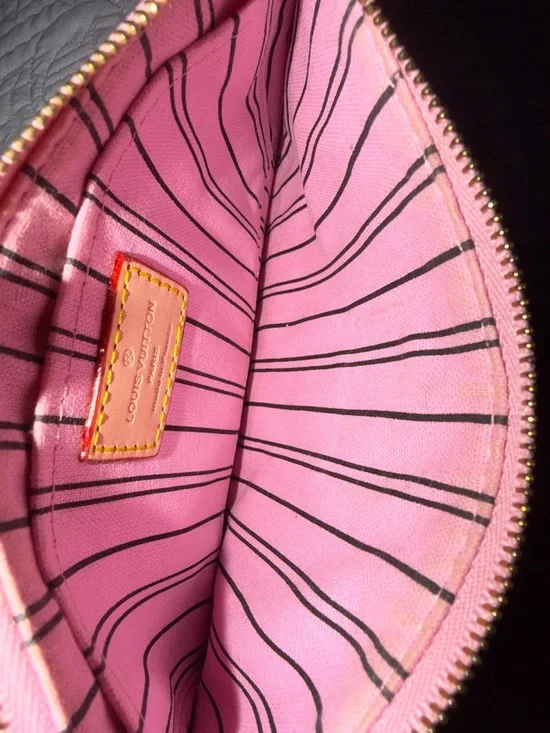 Checkerboard Zip Pouch in Beige and Brown - Picture 4 of 5